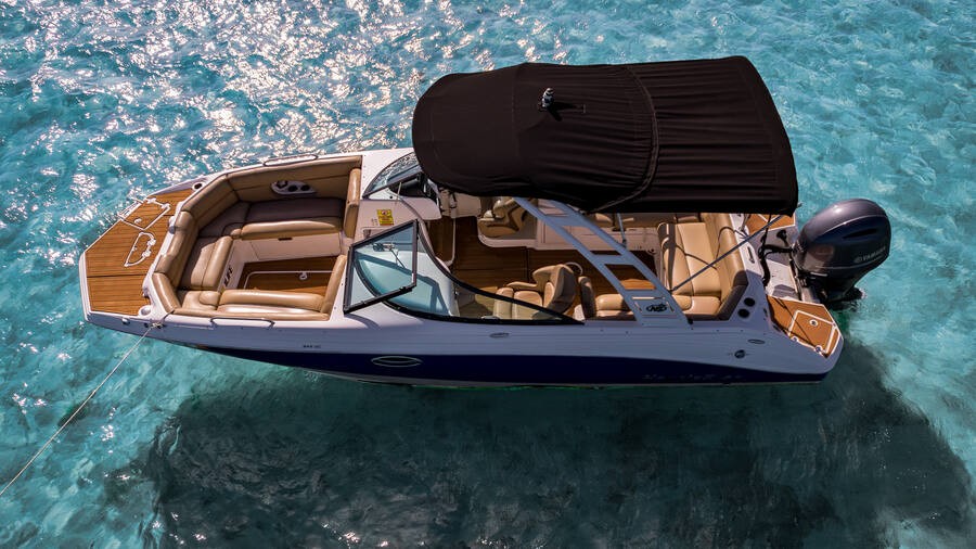 1Life Nautic Star anchored over crystal water